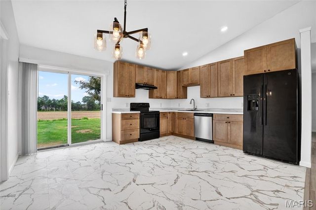 111 Turkey Run Court, Wright City, MO 63390
