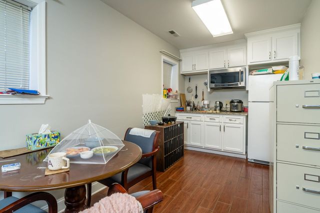 413 N COALTER ST, Staunton, VA 24401