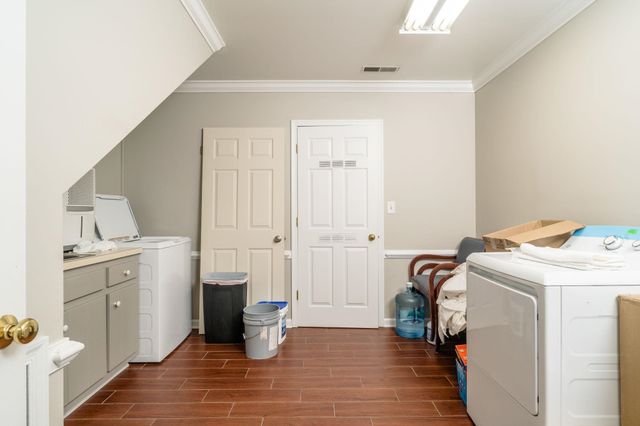 413 N COALTER ST, Staunton, VA 24401