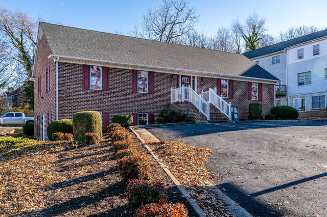 413 N COALTER ST, Staunton, VA 24401