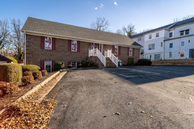 413 N COALTER ST, Staunton, VA 24401