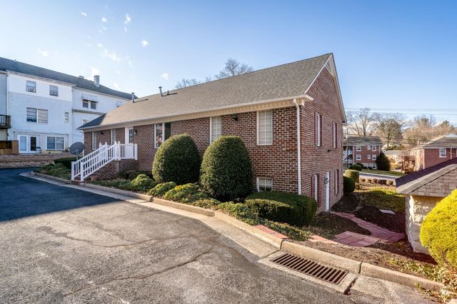 413 N COALTER ST, Staunton, VA 24401