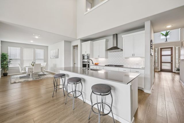 1601 Thunderbird Drive, Fort Worth, TX 76052