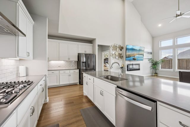 1601 Thunderbird Drive, Fort Worth, TX 76052