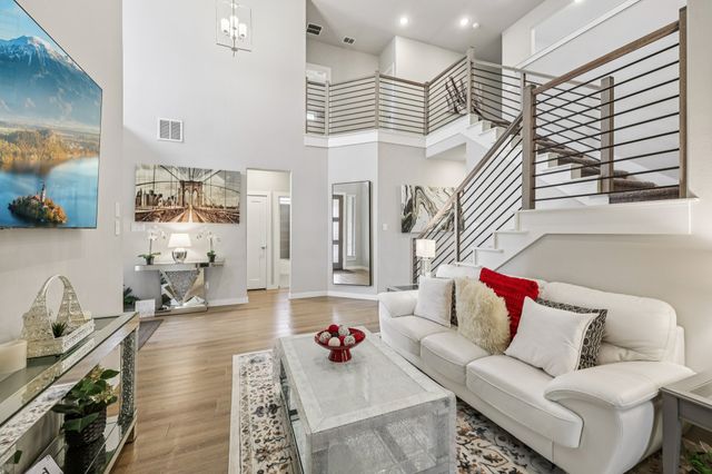 1601 Thunderbird Drive, Fort Worth, TX 76052