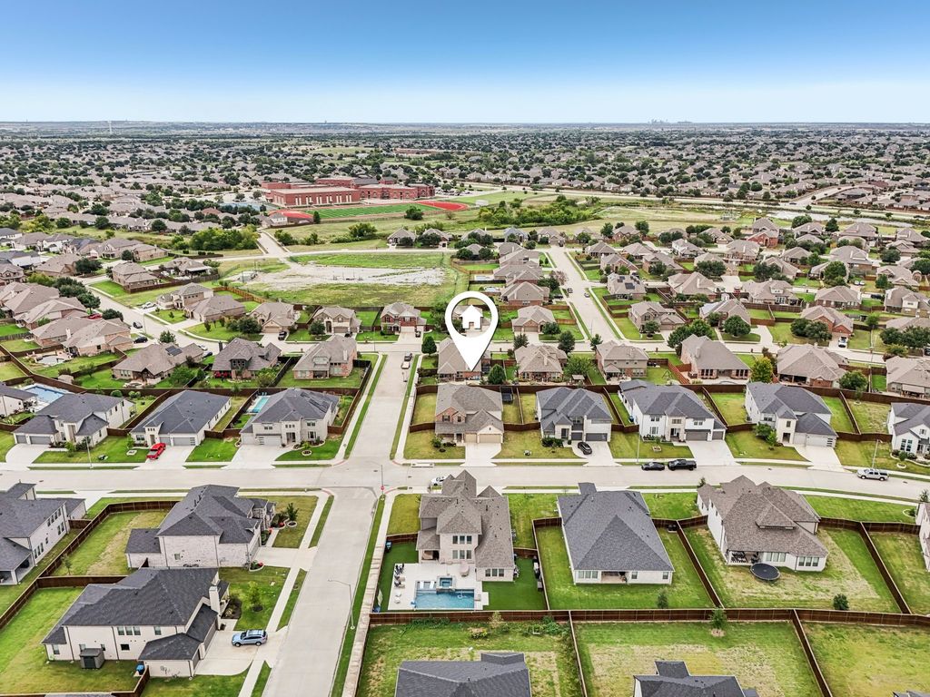 1601 Thunderbird Drive, Fort Worth, TX 76052 — photo 4