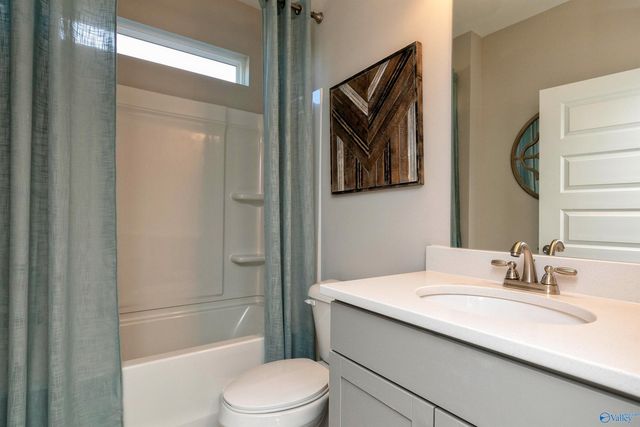 220 Roman Randall Road, New Market, AL 35761