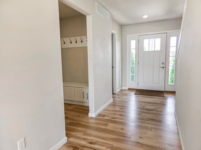 2275 Sandstone Drive, Union Twp, MI 48858
