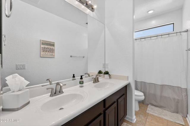 14818 W ROANOKE Avenue, Goodyear, AZ 85395