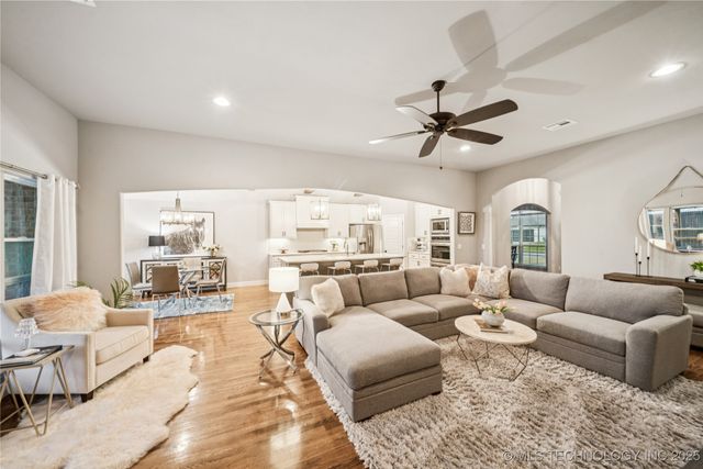 7373 E 124th Street S, Bixby, OK 74008