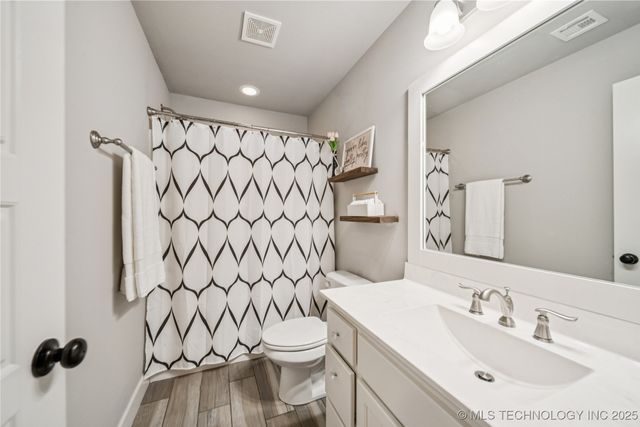 7373 E 124th Street S, Bixby, OK 74008