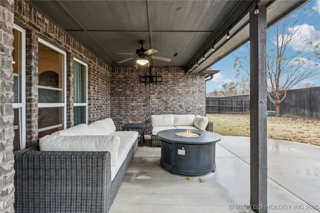 7373 E 124th Street S, Bixby, OK 74008