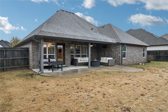 7373 E 124th Street S, Bixby, OK 74008