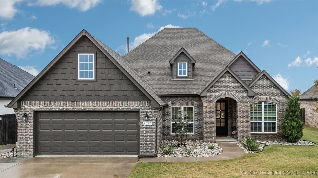 7373 E 124th Street S, Bixby, OK 74008