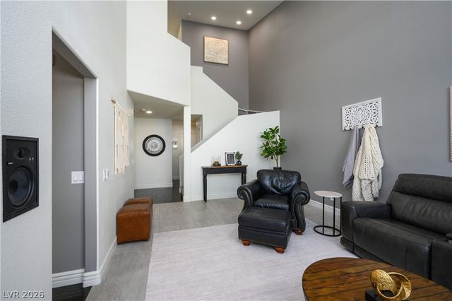 10228 Amber Hue Lane, Las Vegas, NV 89144