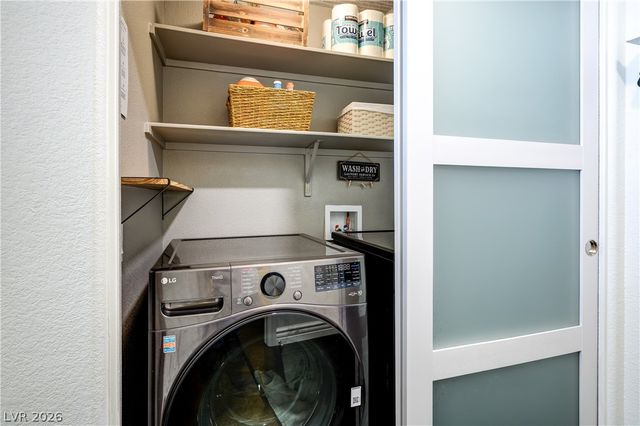 10228 Amber Hue Lane, Las Vegas, NV 89144