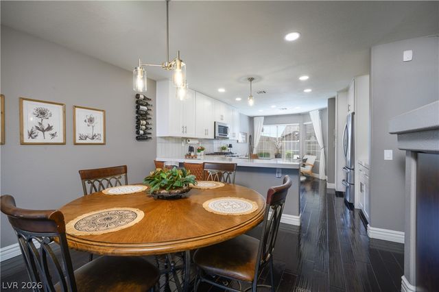 10228 Amber Hue Lane, Las Vegas, NV 89144