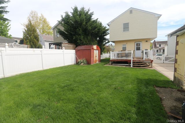 70 McKee Street, Floral Park, NY 11001