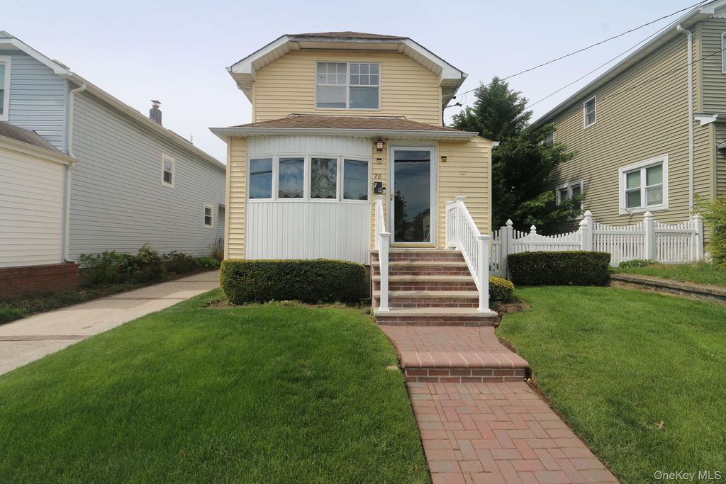 70 McKee Street, Floral Park, NY 11001