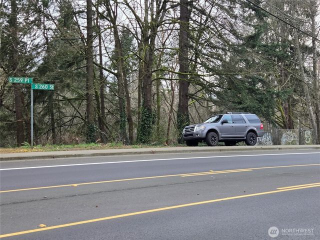 25 xxx S 260th Street, Kent, WA 98032