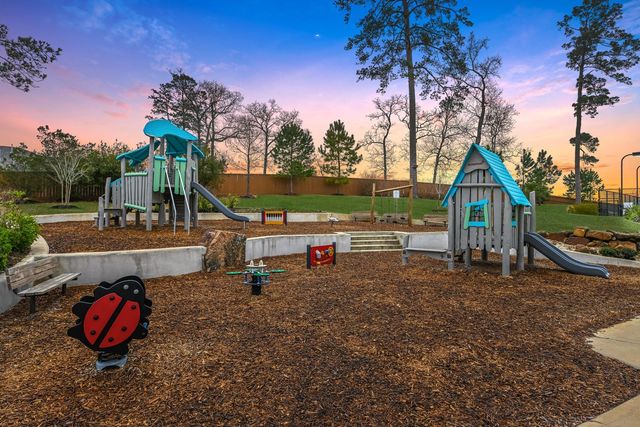 6139 White Spruce Drive, Conroe, TX 77304