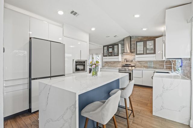 12935 Chandler Drive, Dallas, TX 75243