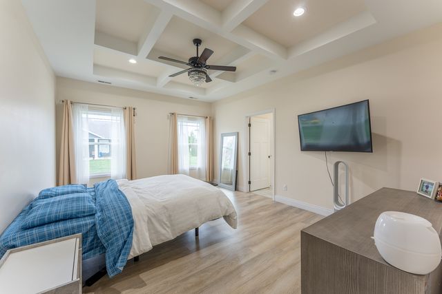 1117 Early Bird Lane, Marion, IL 62959