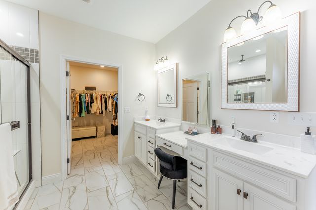 1117 Early Bird Lane, Marion, IL 62959