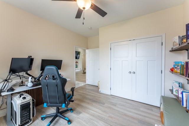 1117 Early Bird Lane, Marion, IL 62959