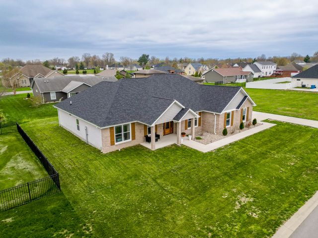 1117 Early Bird Lane, Marion, IL 62959