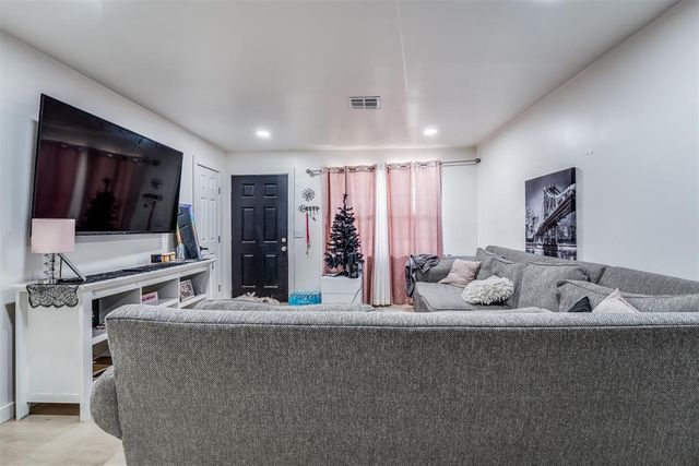 701 SE 60th Street, Oklahoma City, OK 73149