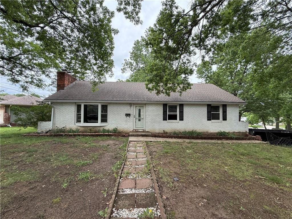 5008 Spring Street, Kansas City, MO 64133