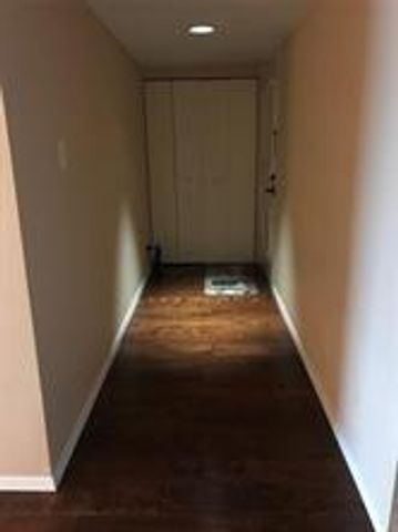 7510 Hornwood Drive 201, Houston, TX 77036
