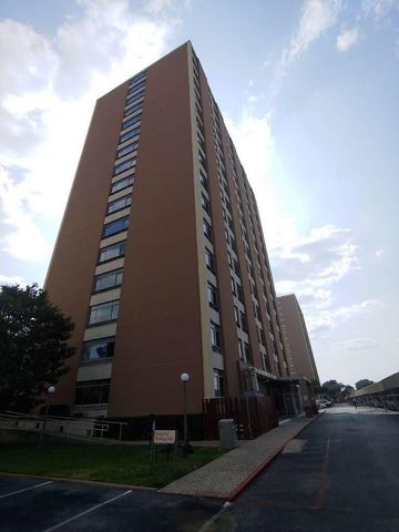 7510 Hornwood Drive 201, Houston, TX 77036