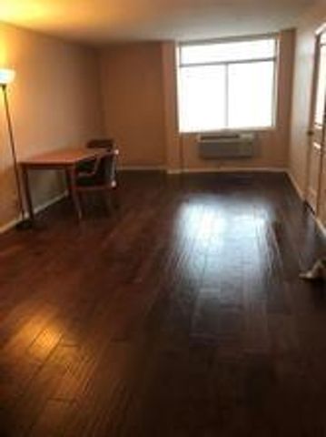 7510 Hornwood Drive 201, Houston, TX 77036