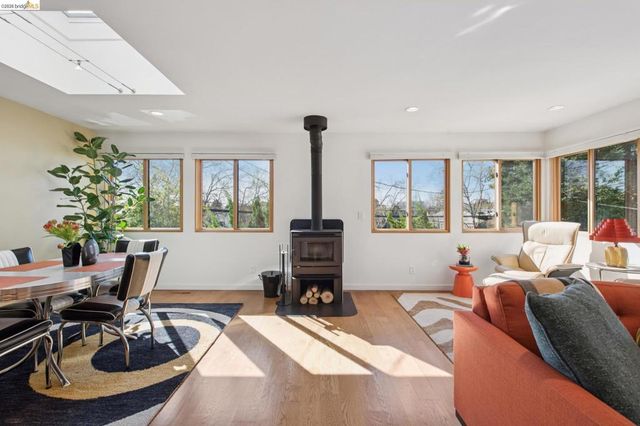 1260 63rd St., Emeryville, CA 94608