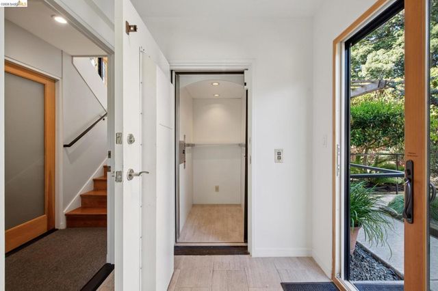 1260 63rd St., Emeryville, CA 94608