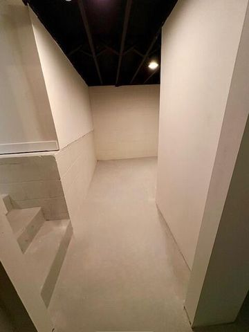 4067 N 98th STREET, Wauwatosa, WI 53222