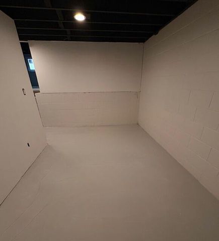 4067 N 98th STREET, Wauwatosa, WI 53222