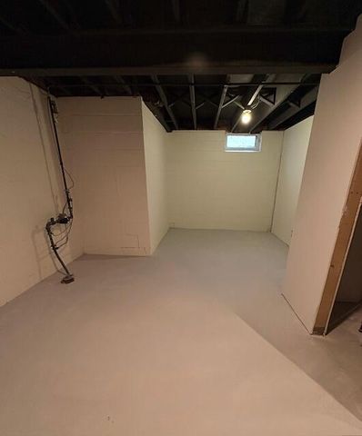 4067 N 98th STREET, Wauwatosa, WI 53222