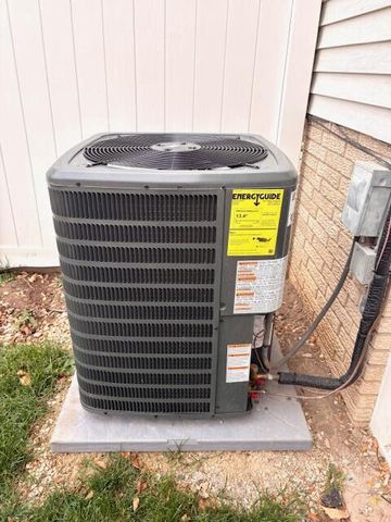 4067 N 98th STREET, Wauwatosa, WI 53222