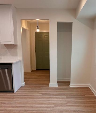 4067 N 98th STREET, Wauwatosa, WI 53222