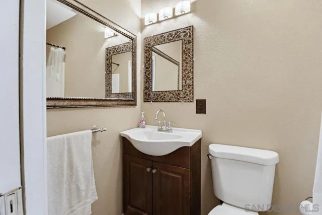 889 Blackwood Dr, San Diego, CA 92154