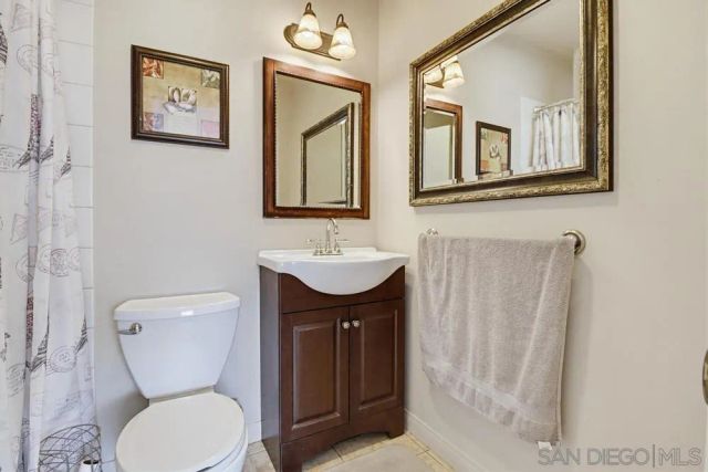 889 Blackwood Dr, San Diego, CA 92154