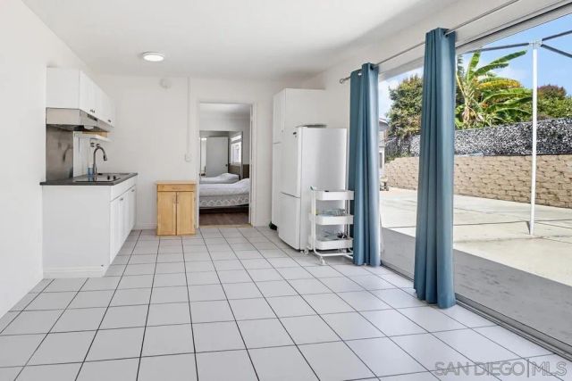 889 Blackwood Dr, San Diego, CA 92154