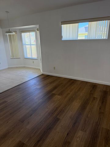 137 SW Meade Circle, Port St. Lucie, Port St Lucie, FL 34953