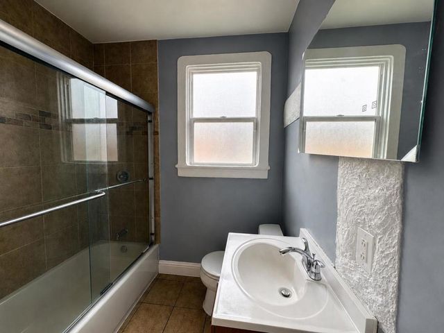 2359 Church Street, Oakland, CA 94605