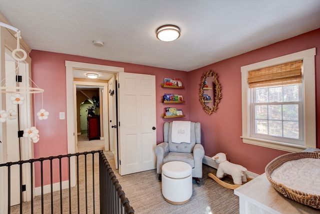 83 Richardson Dr, Fitchburg, MA 01420