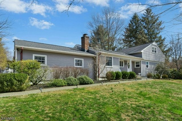 81 Atlas Rd, Bernards Twp., NJ 07920