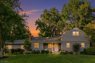 81 Atlas Rd, Bernards Twp., NJ 07920